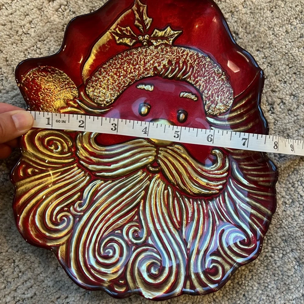 Santa Claus Holiday Candy Dish – Embossed Red & Gold Metal Resin with Glass